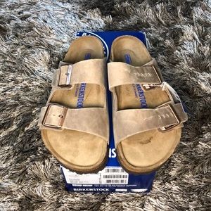 Birkenstock Arizona Sandals NWT Size 8